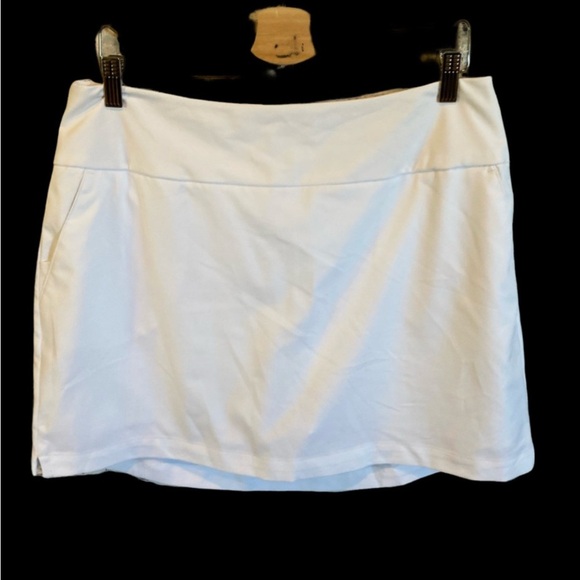 adidas Pants - Adidas skort. Size L. White. Pockets. Shorts underneath.